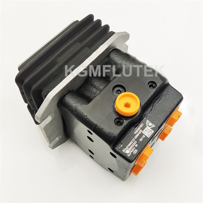 Клапан YN30V00105F2 педали ноги тормоза экскаватора для KOBELCO SK200-8