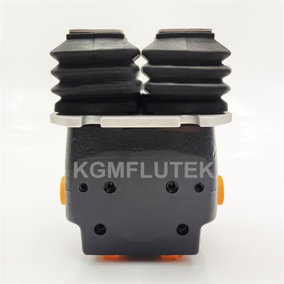 Клапан YN30V00105F2 педали ноги тормоза экскаватора для KOBELCO SK200-8